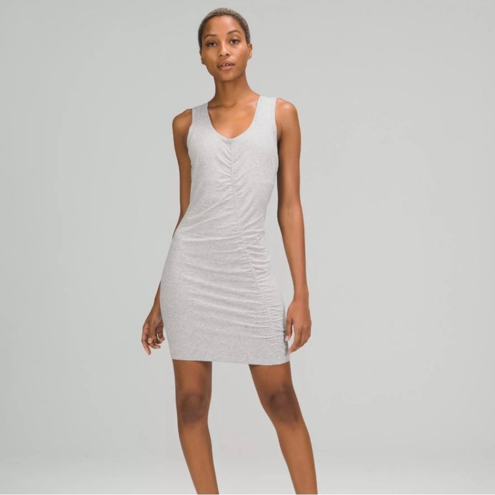 NWT AMAZING Lululemon LA Tight-To-Body Ruched Dress in light heathered gray sz 6